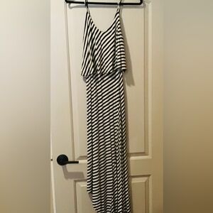 Mossimo Supply Co. Black and White Diagonal Stripe Dress